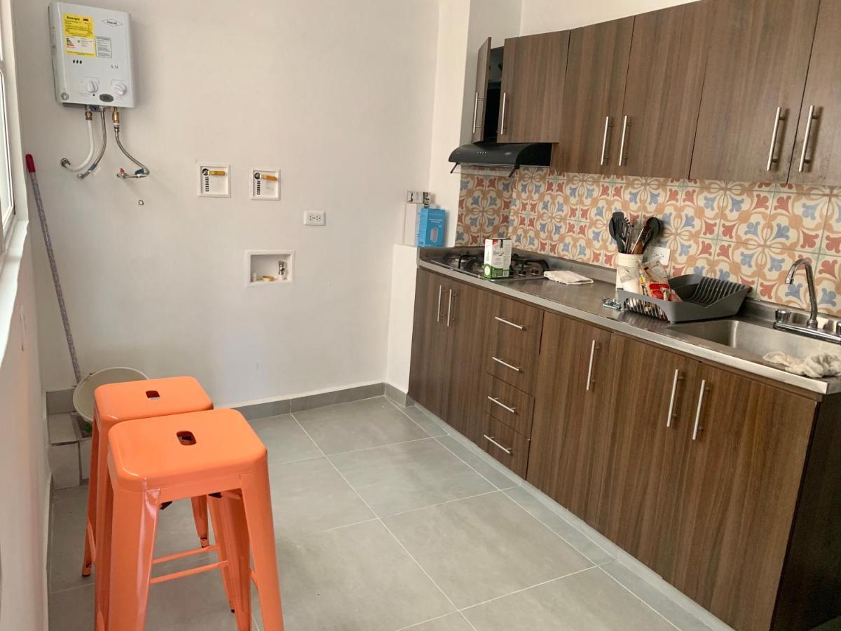Charming Apartment In Downtown - Home Aris 301 Medellín Eksteriør billede