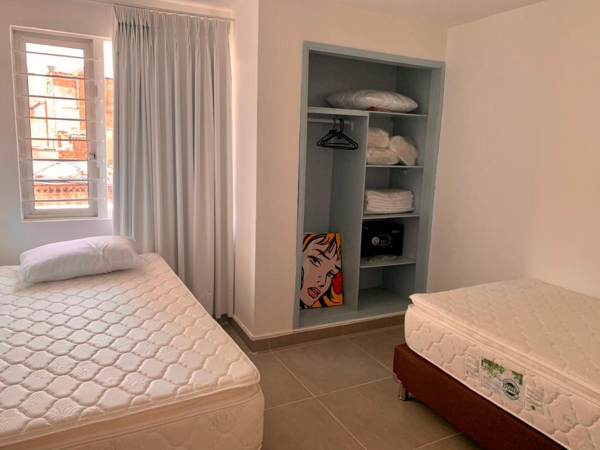 Charming Apartment In Downtown - Home Aris 301 Medellín Eksteriør billede